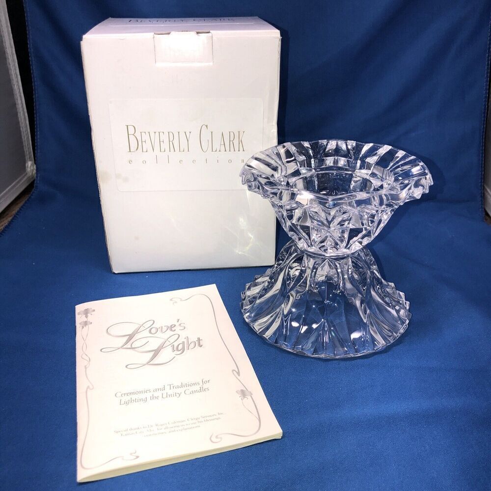 Beverly Clark  Collection Candle Holder Cristal 24% Pillar 4x5” 1999 From France
